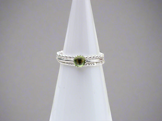 Peridot stacking ring set. Size P. August birthstone.