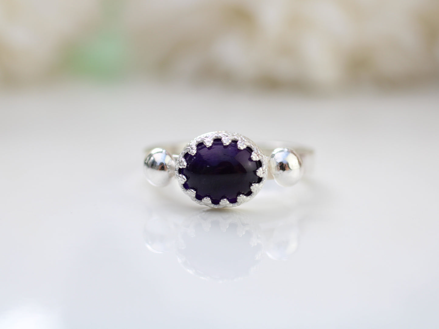 Chunky amethyst ring in sterling silver. Size P.