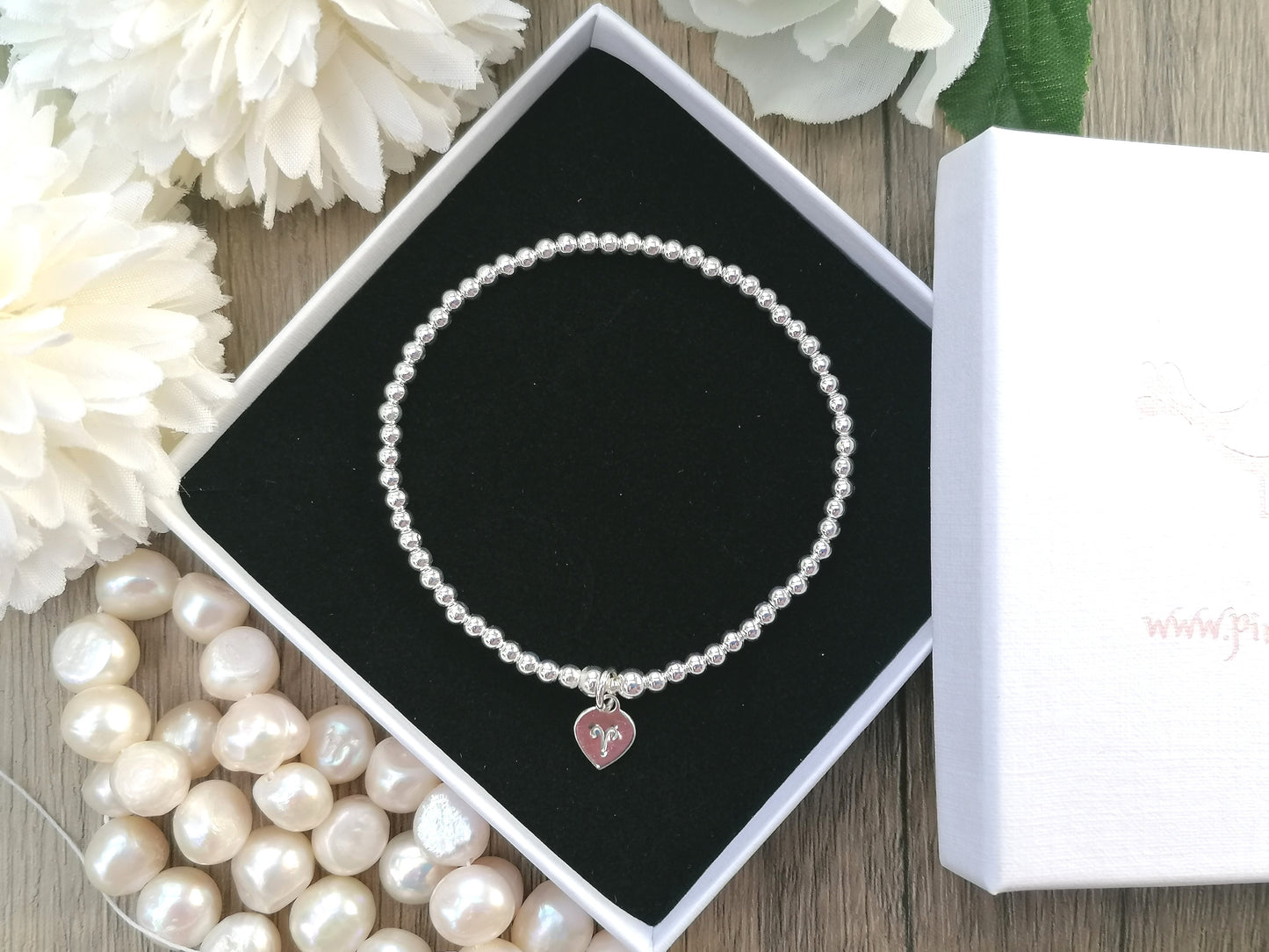 Zodiac bracelet in sterling silver. Zodiac sign bracelet. Sterling silver bead bracelet.