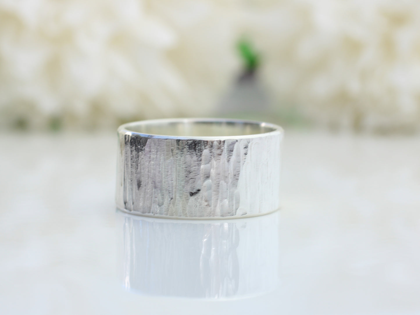 Wood grain effect ring. Size Q UK. 8 USA. Ready to ship.