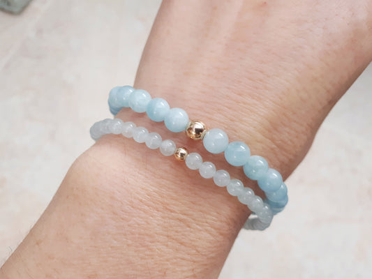aquamarine stretch bracelet