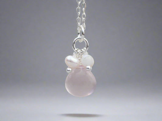rose quartz pendant