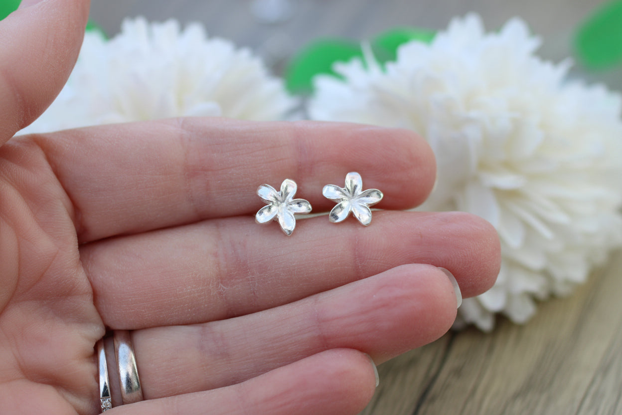 Handmade Sterling Silver Frangipani stud earrings.