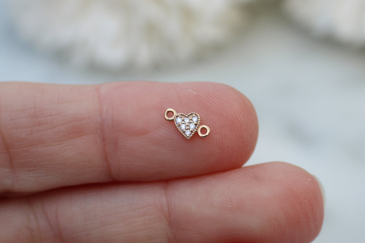 10ct Gold Moissanite Heart Connector