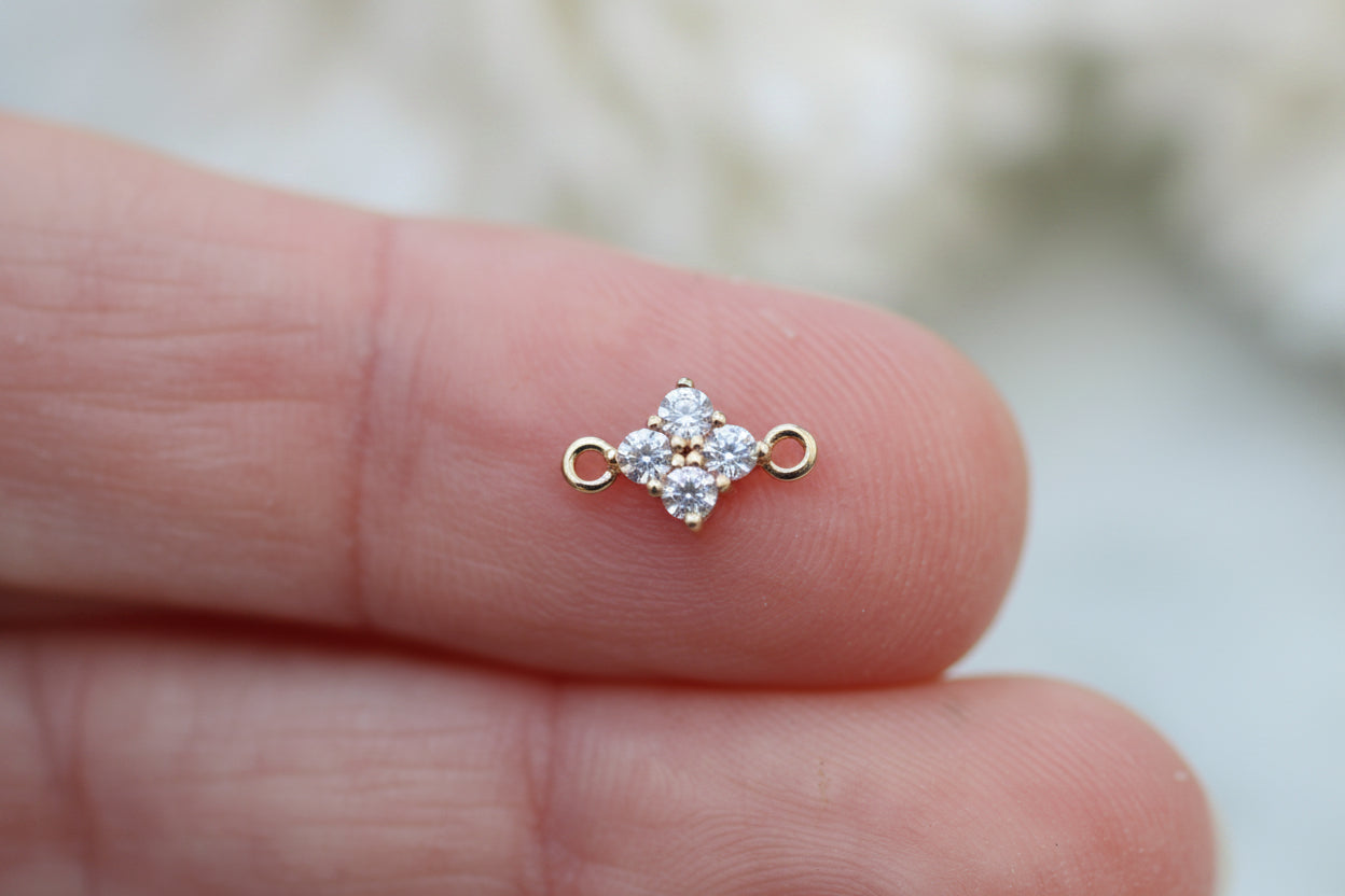 10ct Gold Clover Connector with White Topaz