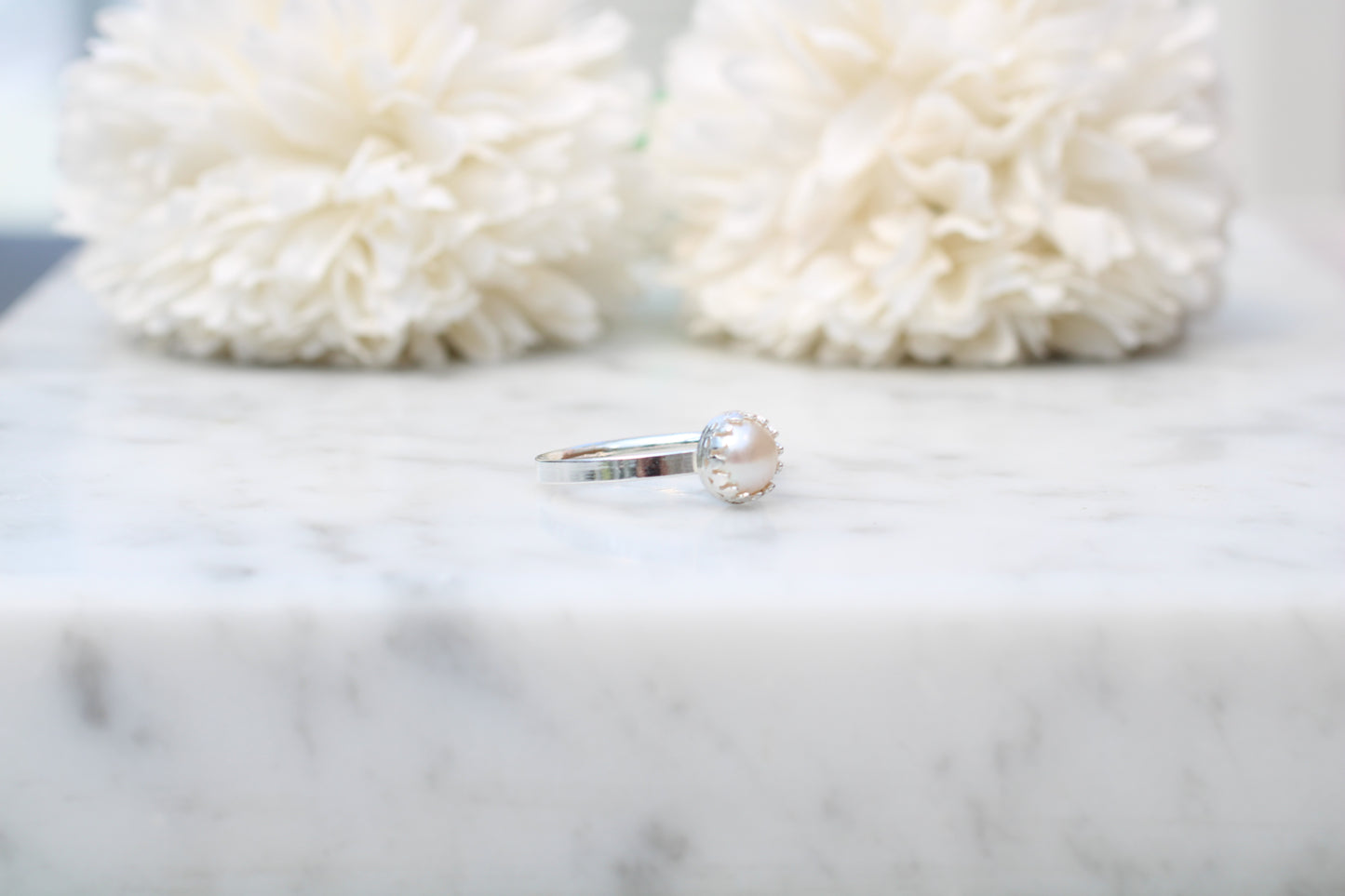 Sterling Silver Pearl Cabochon Ring.