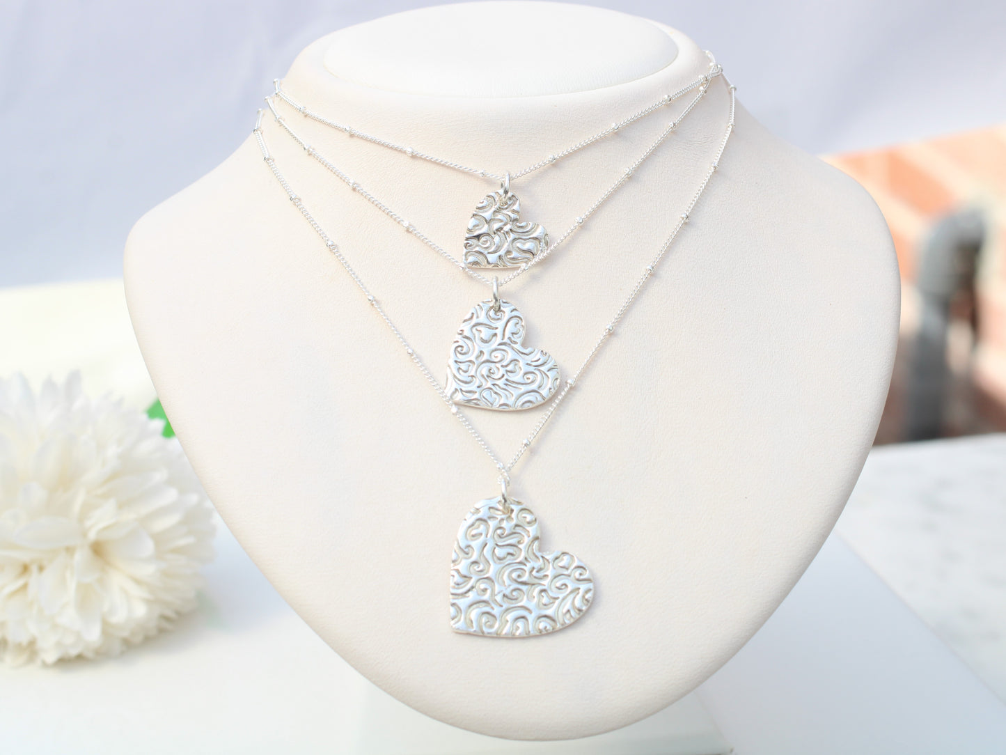 Mother and 2 daughters necklace set.