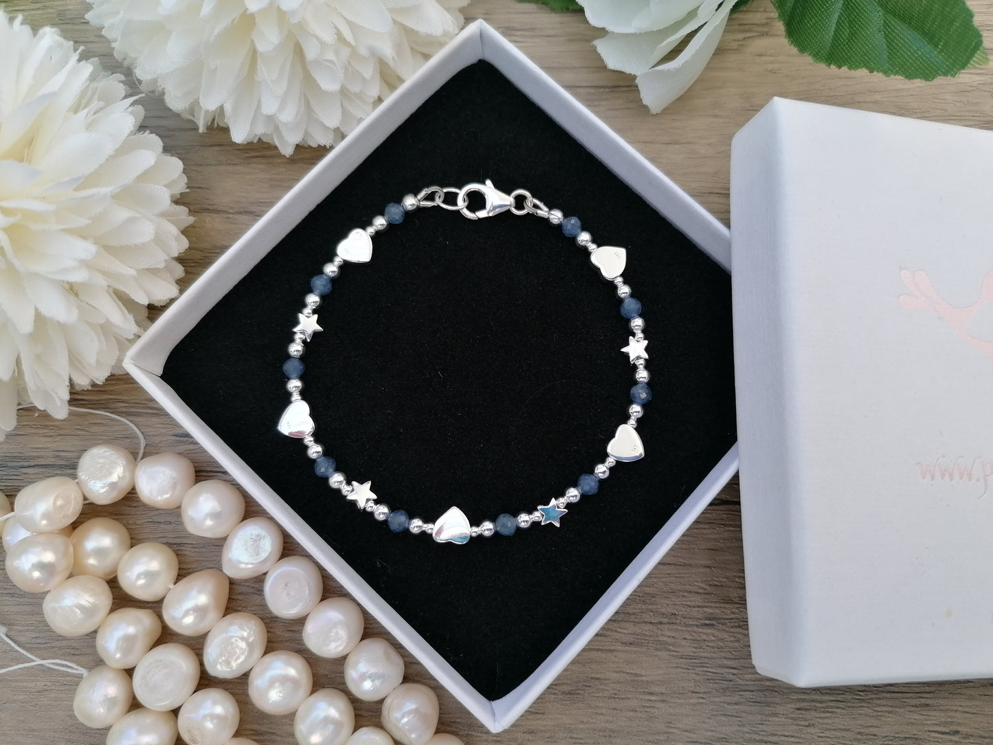 Natural sapphire bracelet in sterling silver.