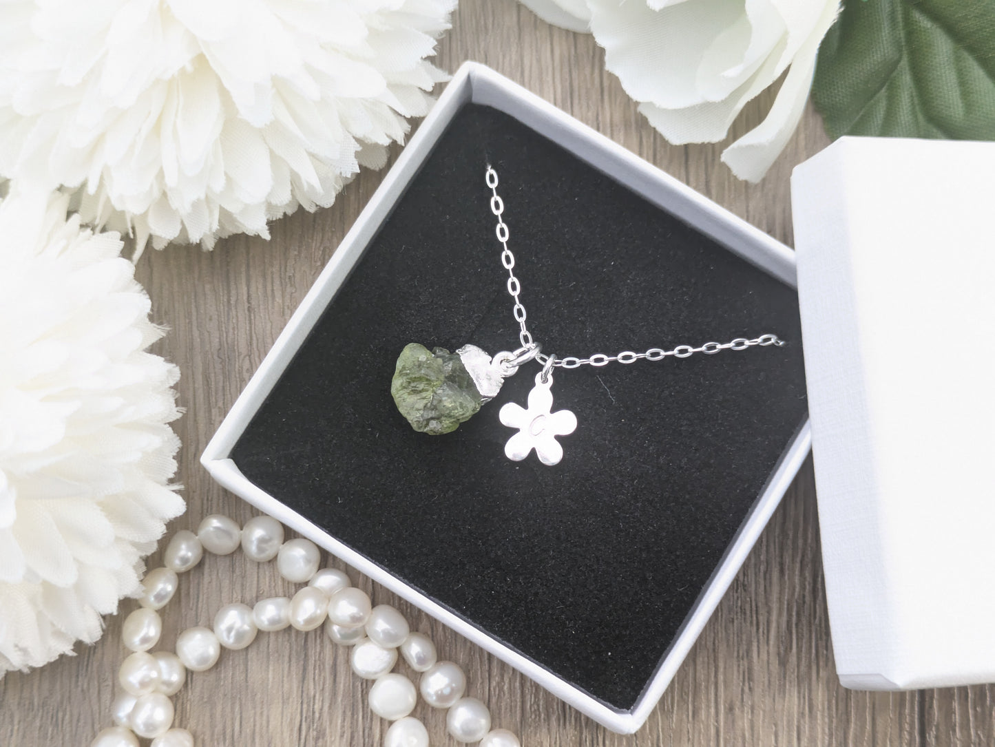 Personalised peridot necklace in silver.