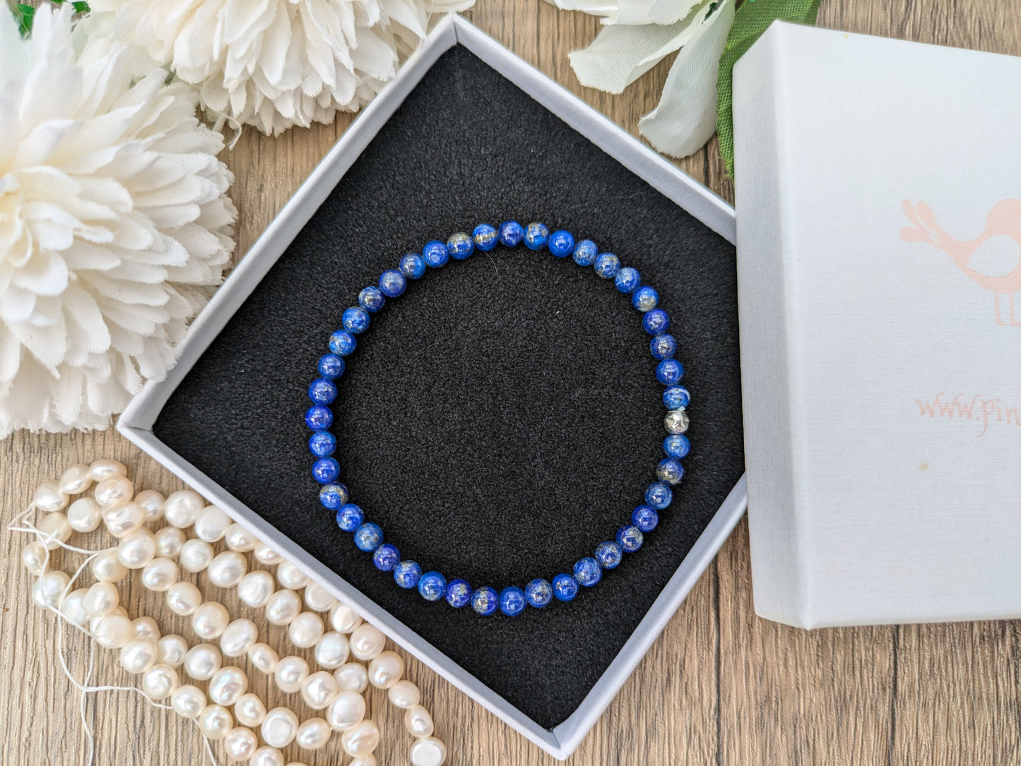 Lapis lazuli stretch bracelet - available in 2 sizes - 4mm and 6mm.