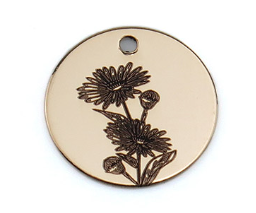 Birth flower necklace in silver or gold.