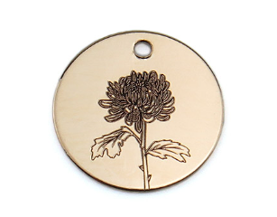 Birth flower necklace in silver or gold.