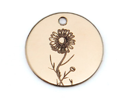 Birth flower necklace in silver or gold.