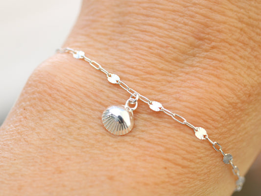 seashell bracelet in silver