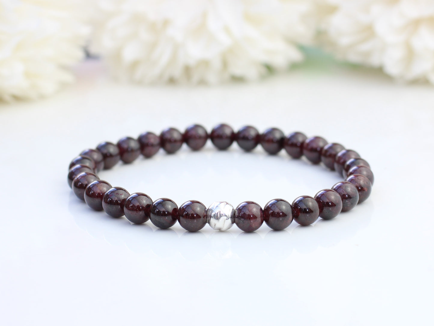 Garnet gemstone bead bracelet.