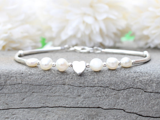 pearl bracelet in sterling silver