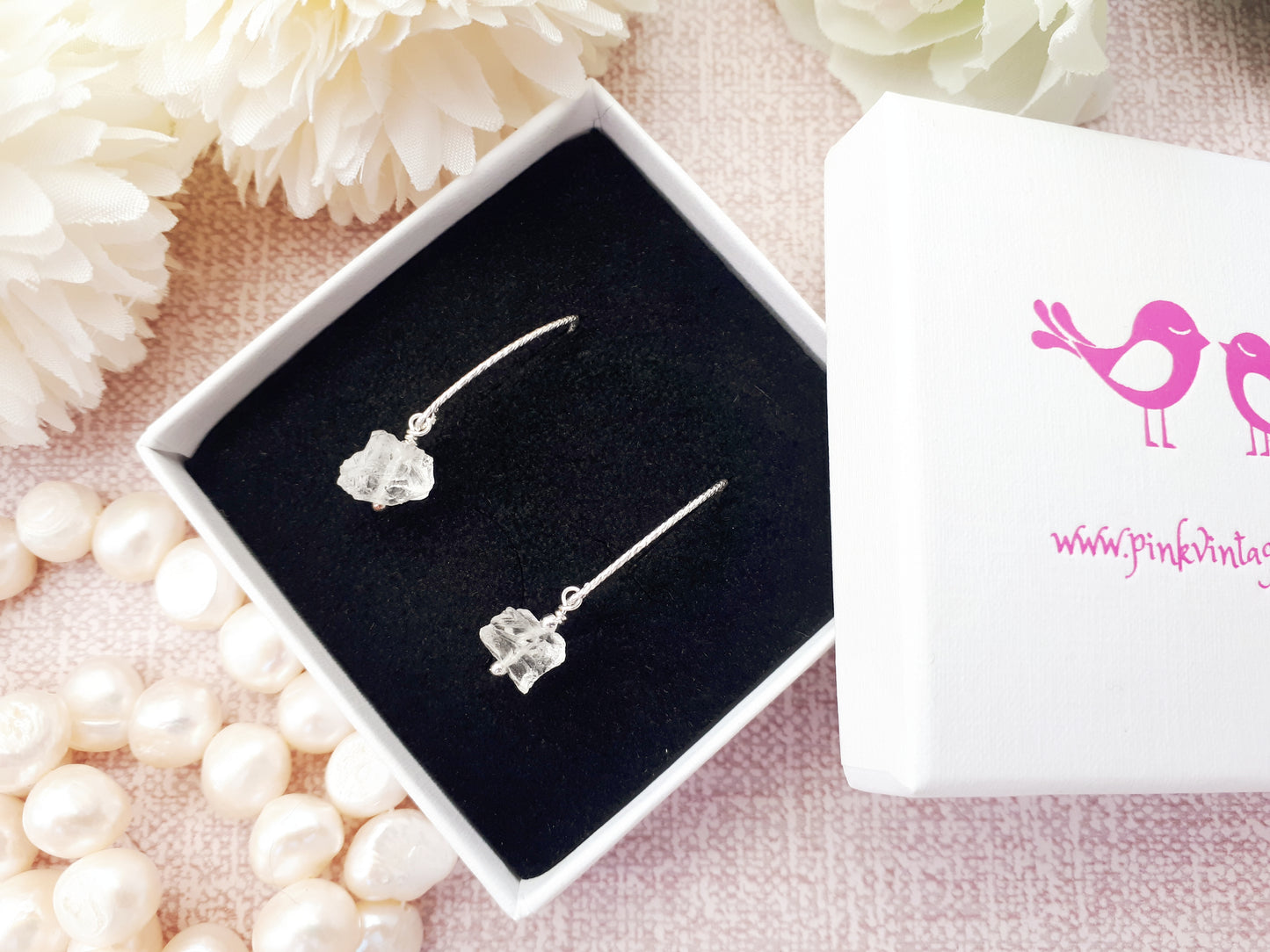 Quartz earrings in sterling silver.
