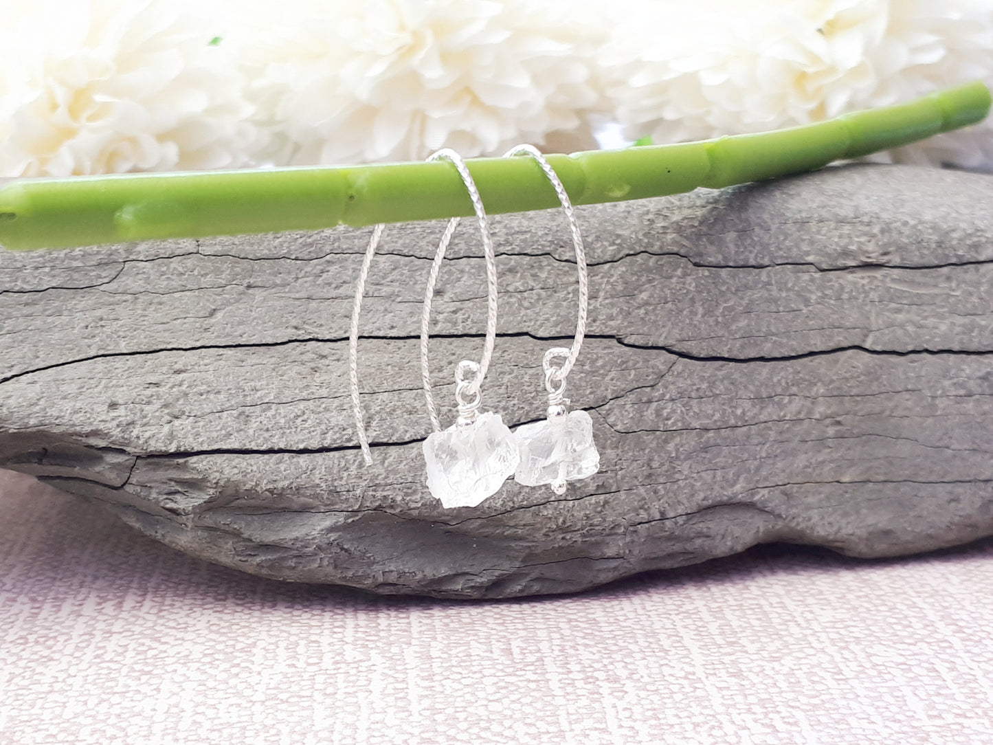 Quartz earrings in sterling silver.