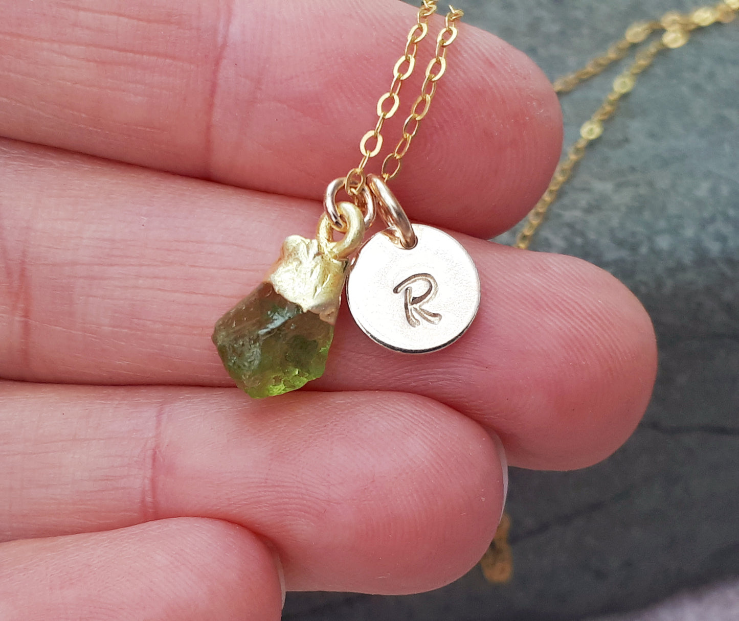 Personalised peridot necklace in gold.