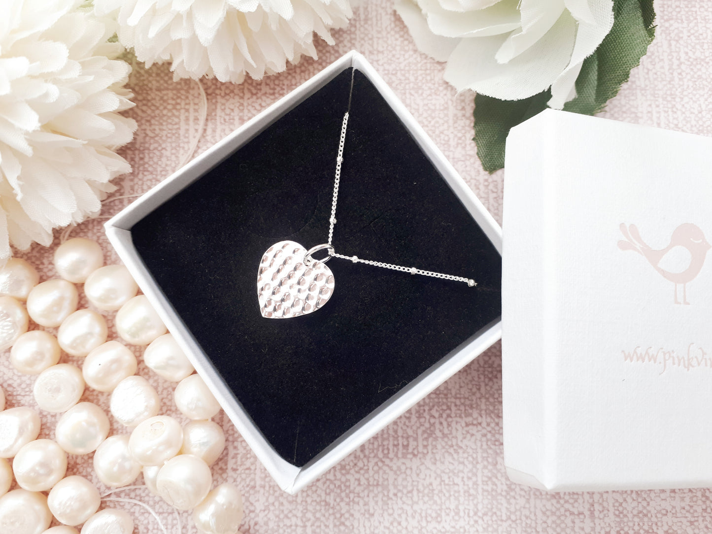 Silver heart necklace. Valentines necklace.