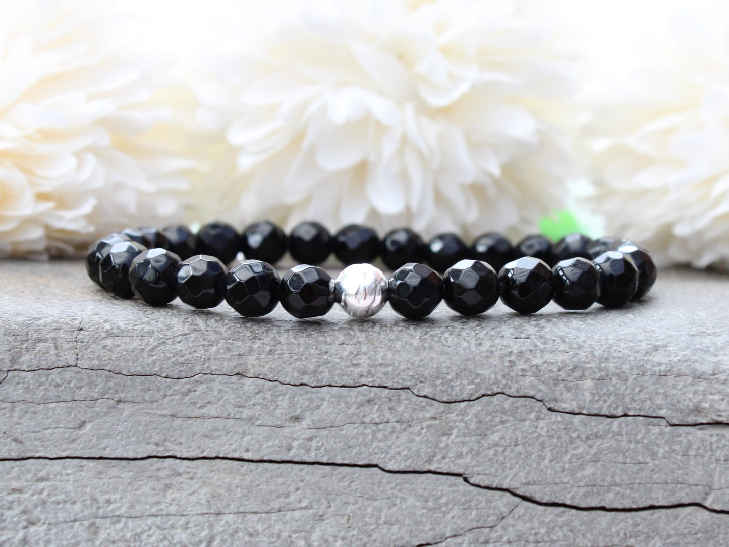 Black onyx stretch bracelet.