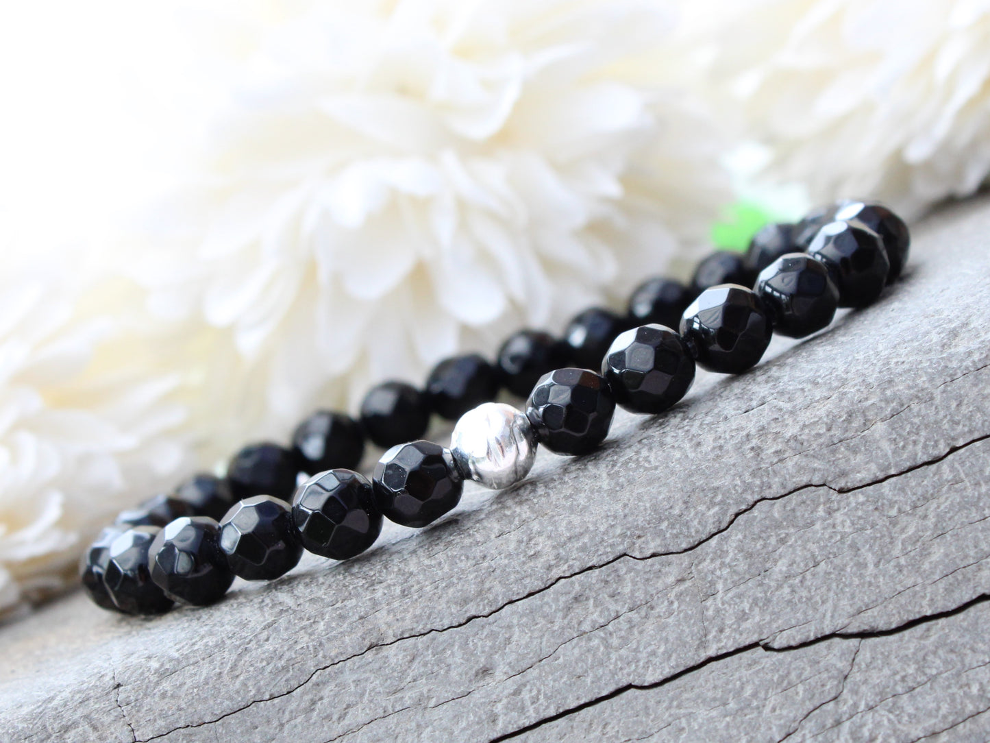 Black onyx stretch bracelet.