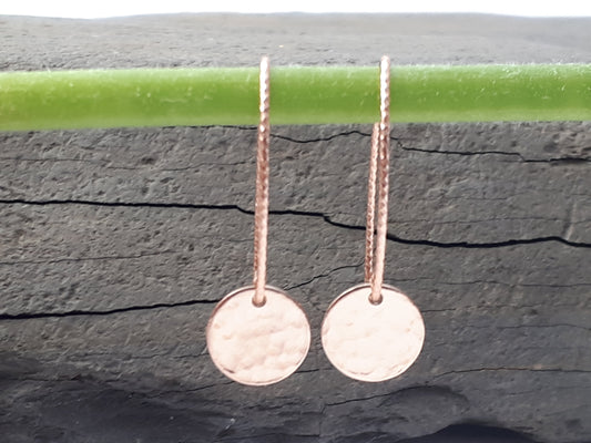 Hammered disc earrings in silver, gold and rose gold.